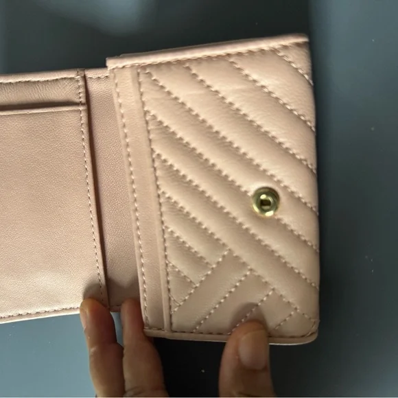 Tory Burch Pink Quilted Wallet with Gold Hardware - Picture 2 of 4